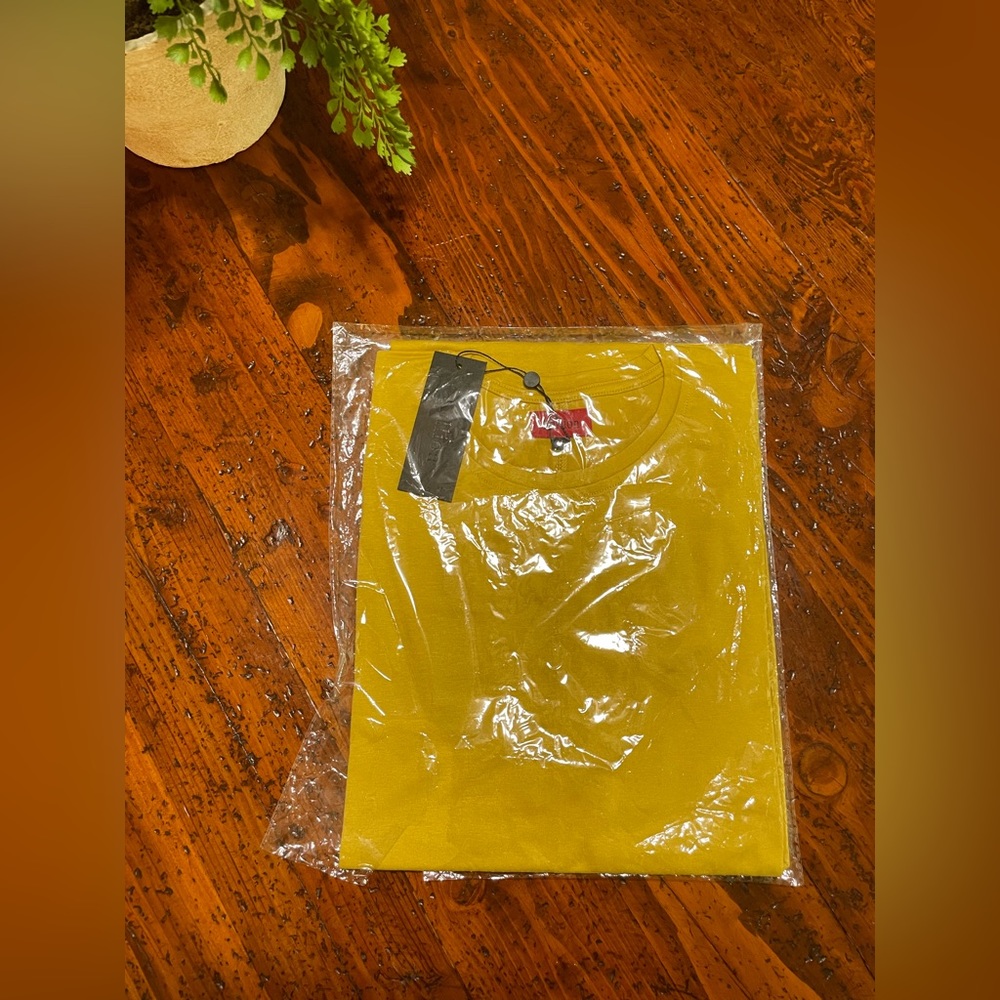 Killion Flat Hem Tee Mustard